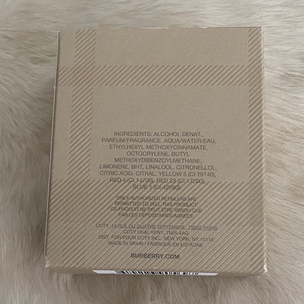Burberry For Women Eau de Parfum - Elegant Tan 50 ml 1.6 FL OZ - Picture 4 of 6